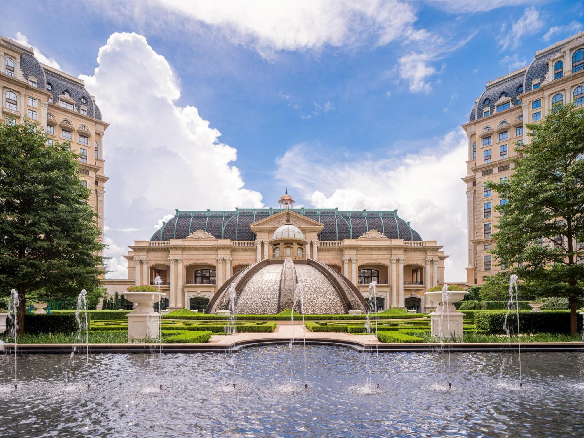 Grand Lisboa Palace Macao Exterior foto